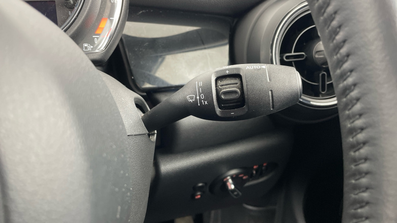 MINI Convertible 1.5 Cooper Classic Premium Plus 2dr Auto Petrol Convertible